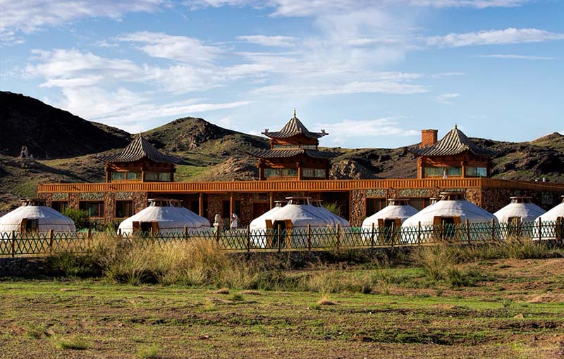 where to stay in mongolia 